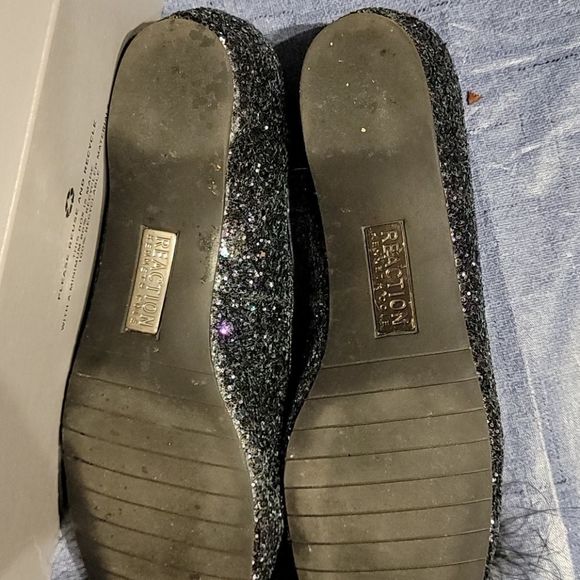 🔥Reaction Kenneth Cole🔥 Black/Multi Flat - Picture 3 of 6